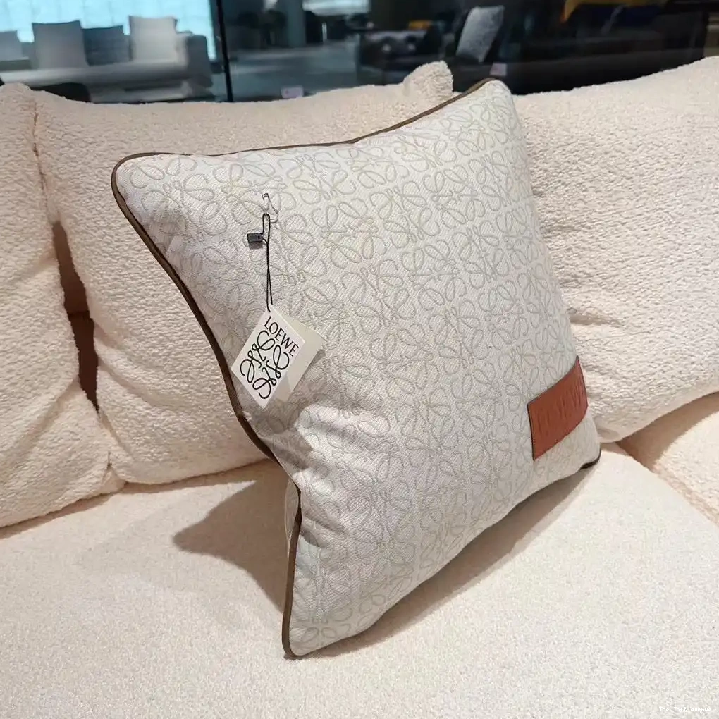 LOEWE PILLOW THROW 0503